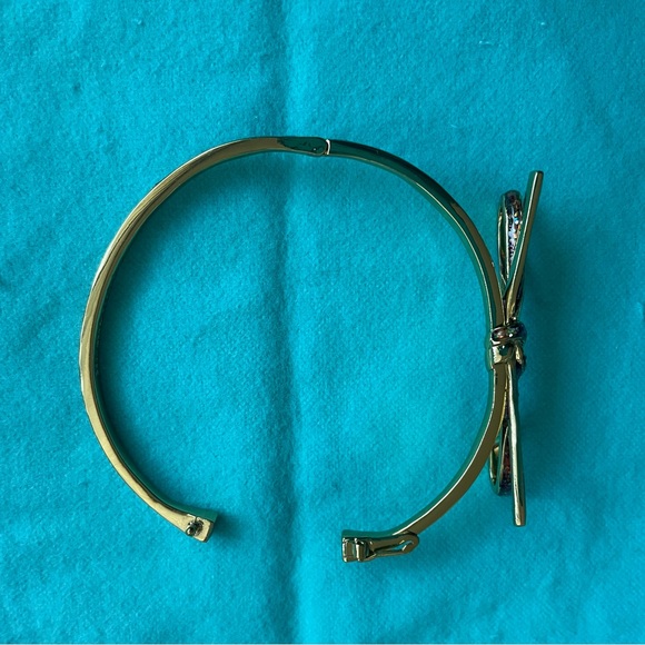 Kate Spade Bow cuff Bracelet-7” - Picture 2 of 6
